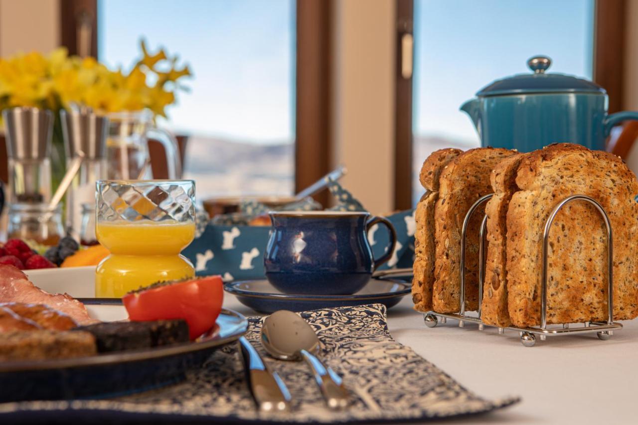 Hazeldean Bed and Breakfast Colbost Buitenkant foto